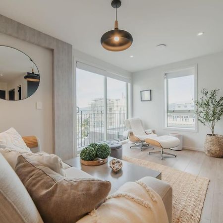 Penthouse Perfection - 2Br Elegance On Worcester St Christchurch Ngoại thất bức ảnh