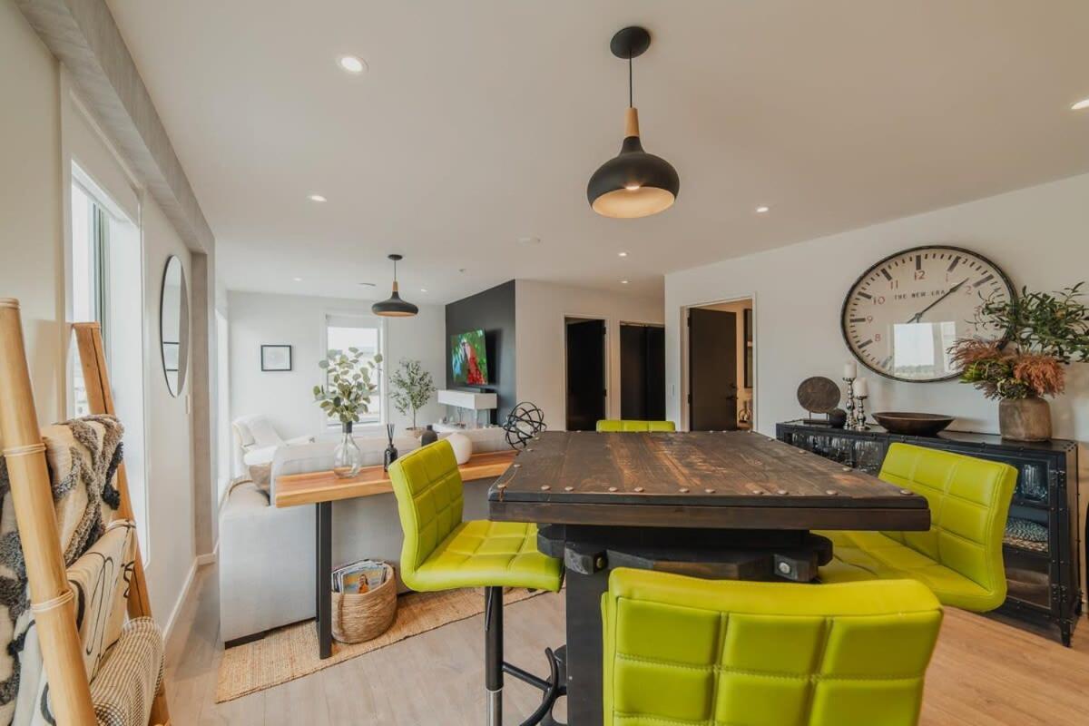 Penthouse Perfection - 2Br Elegance On Worcester St Christchurch Ngoại thất bức ảnh