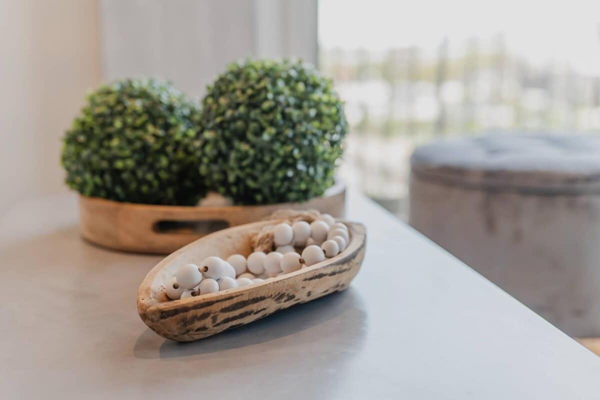 Penthouse Perfection - 2Br Elegance On Worcester St Christchurch Ngoại thất bức ảnh